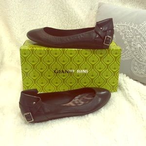 🖤 Edgy Black Flats